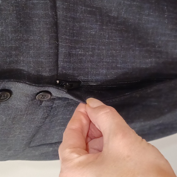 Kensie High-Waist Fly Front Suiting Pencil Skirt- Sz. 2 - Picture 6 of 11